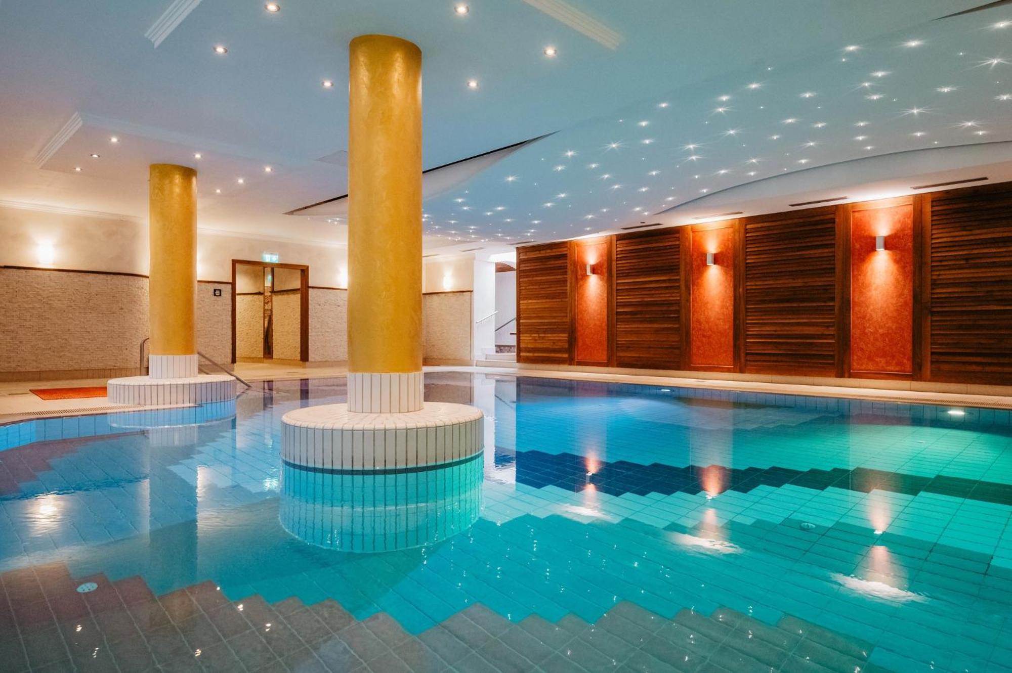 Churfuerstenhof Wellnesshotel 바트 비른바흐 외부 사진