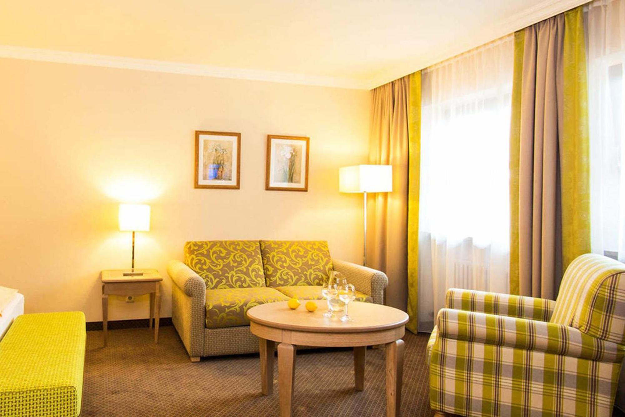 Churfuerstenhof Wellnesshotel 바트 비른바흐 외부 사진
