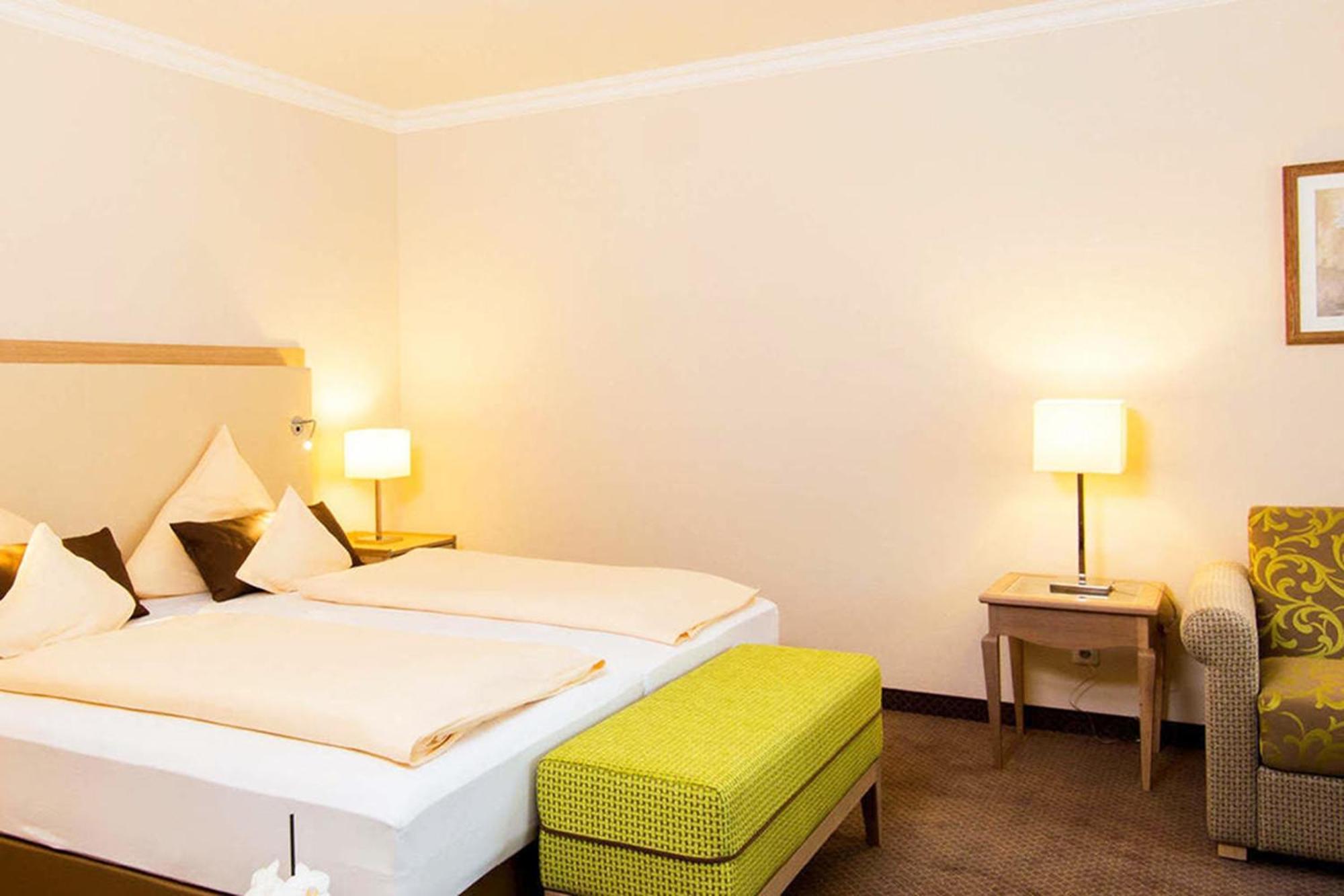 Churfuerstenhof Wellnesshotel 바트 비른바흐 외부 사진