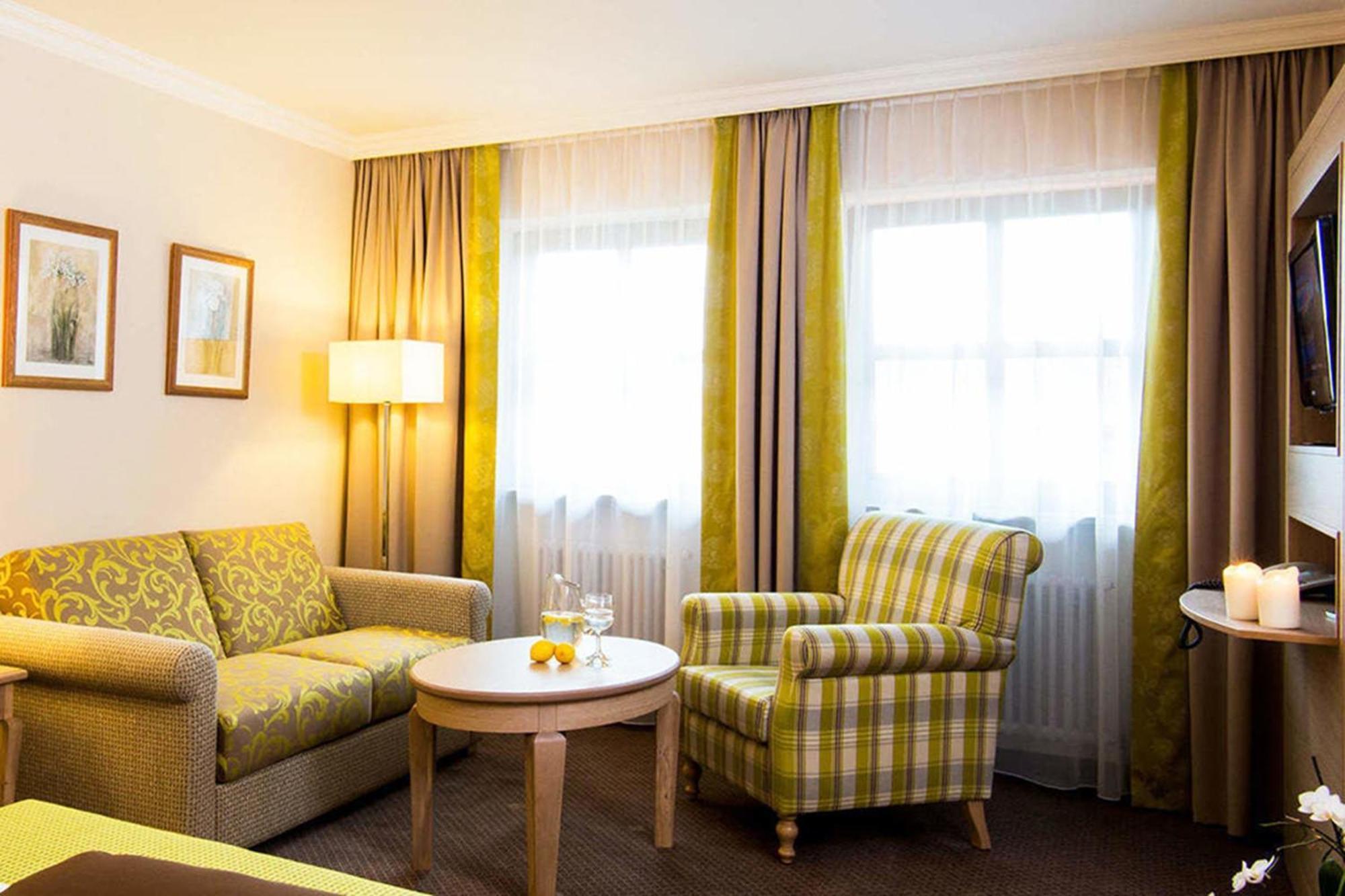Churfuerstenhof Wellnesshotel 바트 비른바흐 외부 사진